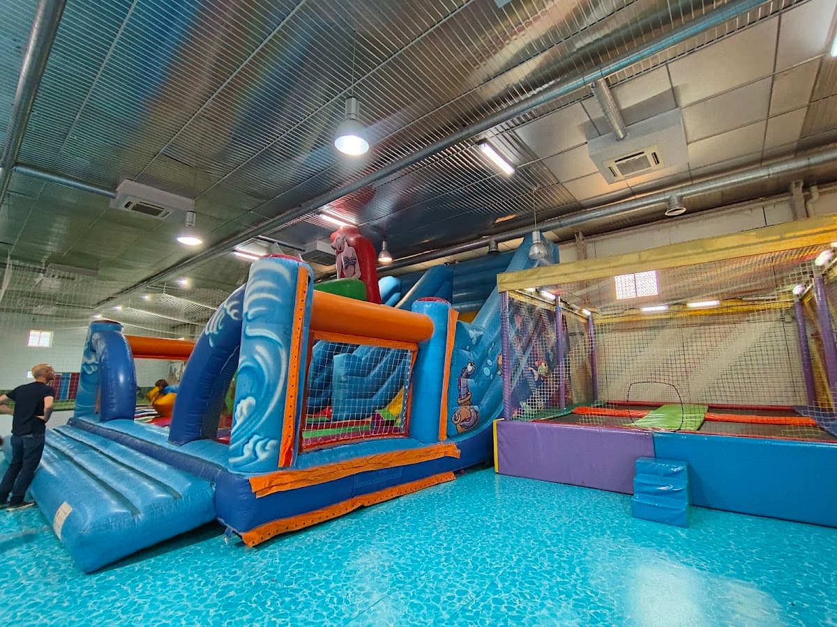 La Isla Parque Infantil — foto 1